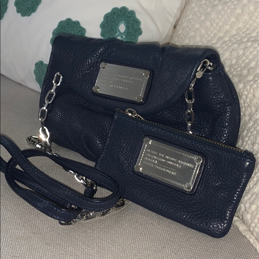 Marc Jacobs Navy clutch w/ mini & straps included